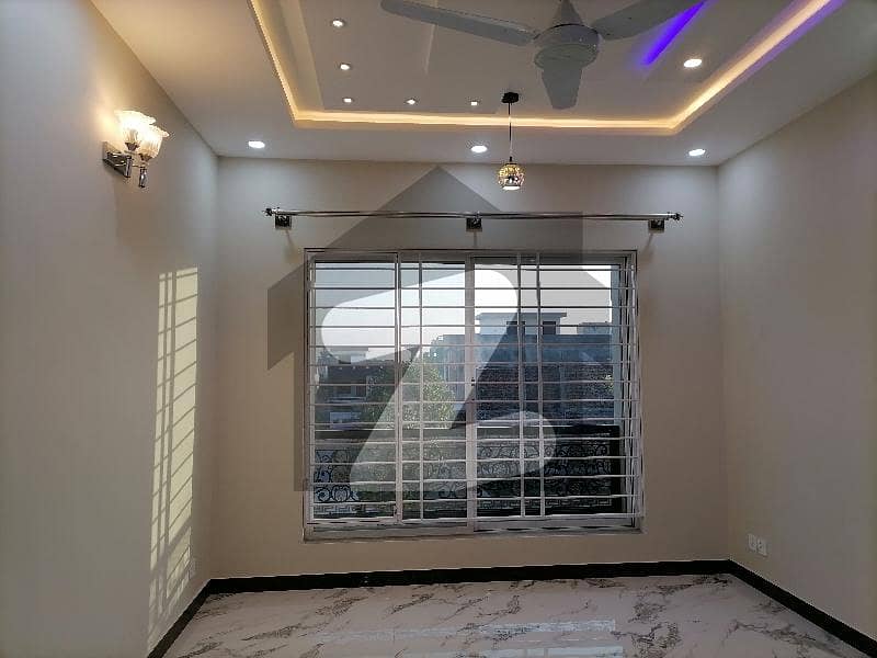 7 Marla Brand New Designer House For Sale 12