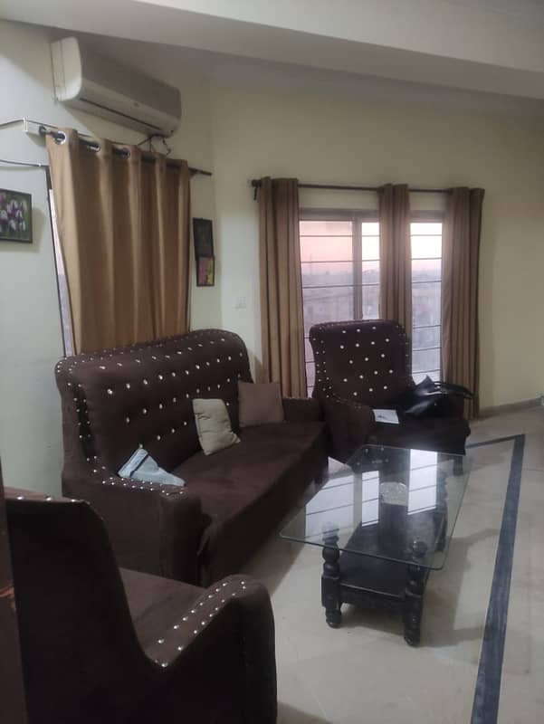 Monthly basis 2bed apartment available for rent 2