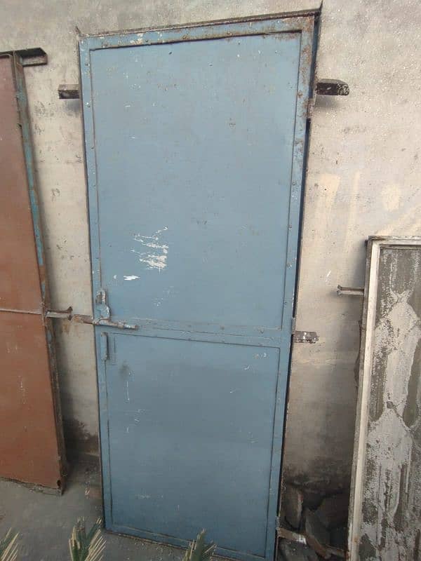 Door For sale 2 door 1 window 8