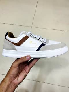 White Sneakers Xtouch Original