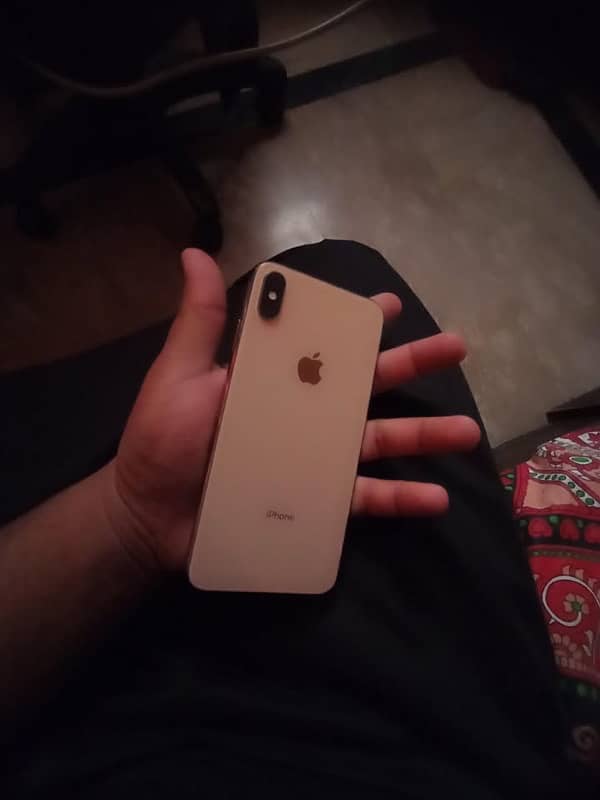 iPhone xs max  not pta for sell 0