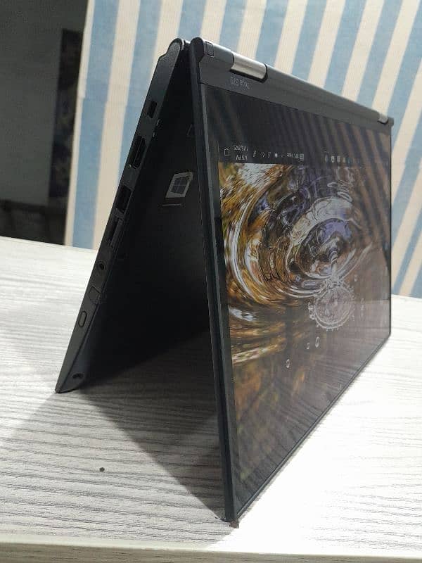 lenovo Thinkpad yoga 370 2