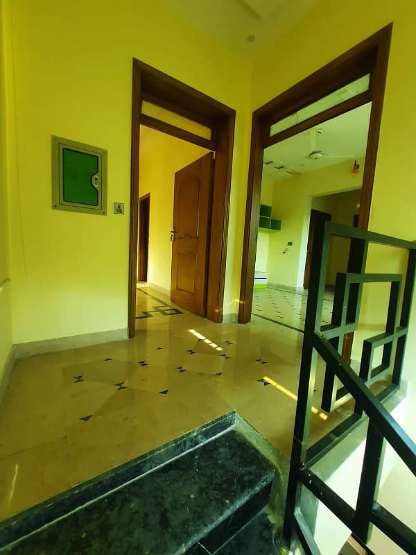 Eight Marla House for Rent in Bahria Town Lahore 2