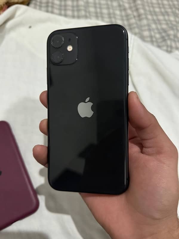 iPhone 11 non PTA  64GB, LLA variant, full fresh condition 10/10. 0