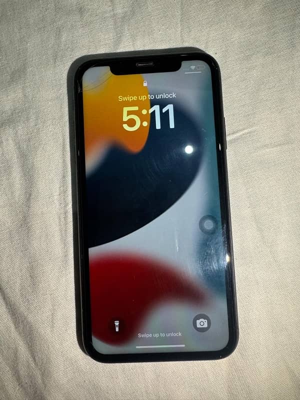 iPhone 11 non PTA  64GB, LLA variant, full fresh condition 10/10. 2