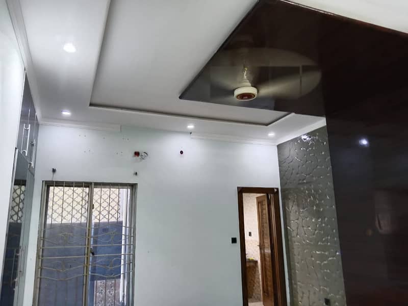 Ten Marla House For Rent in Bahria Town Lahore 10