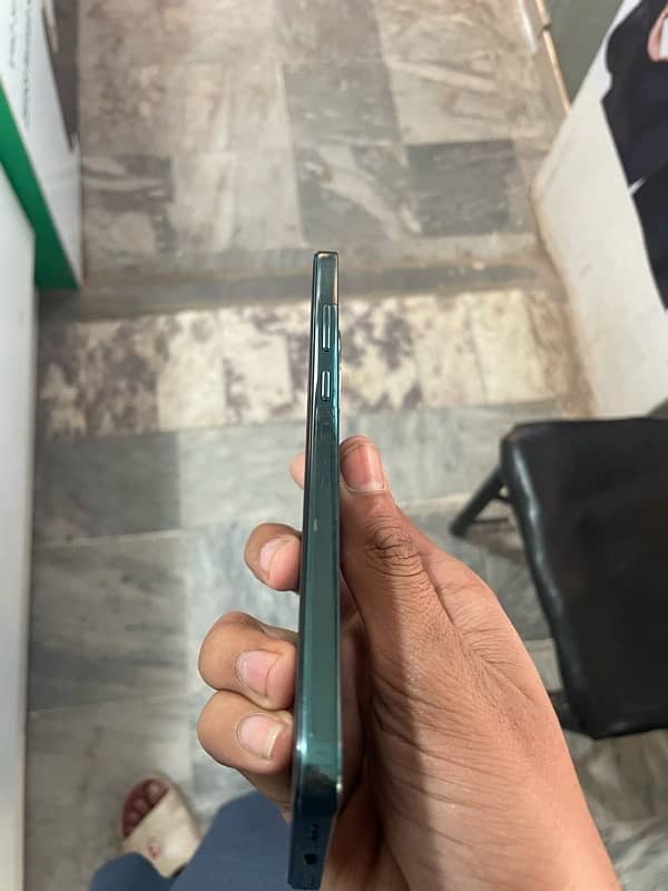 Oppo Reno 12f 2