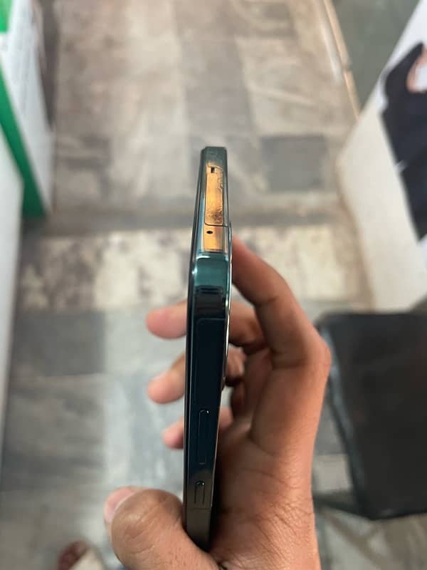 Oppo Reno 12f 7