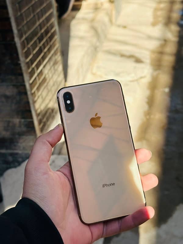 Iphone xsmax 64 GB 80 health 0