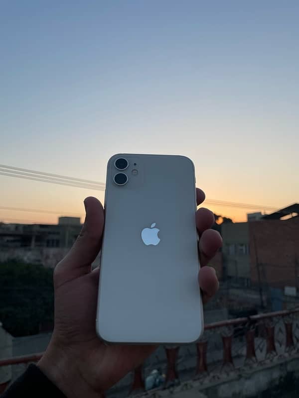 Iphone 11 128 gb Pta approved 1