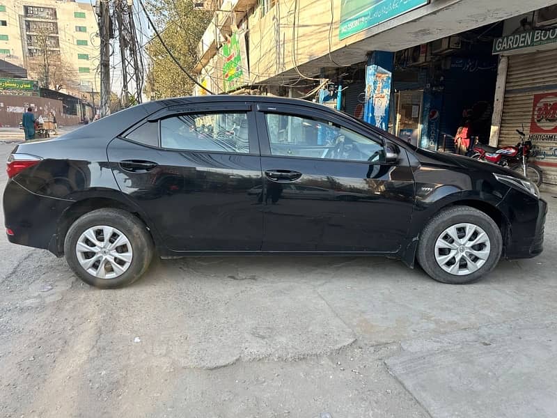 Toyota Corolla GLI 2019 1