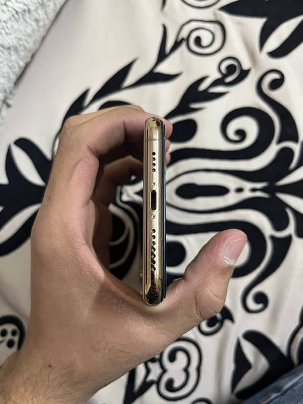 iPhone xsmax pta approved 4