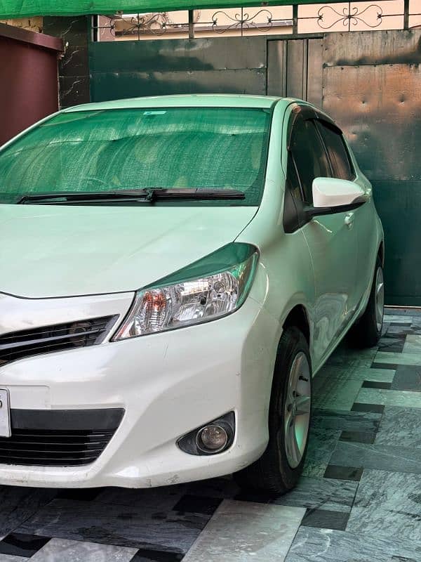 Toyota Vitz 2013 2