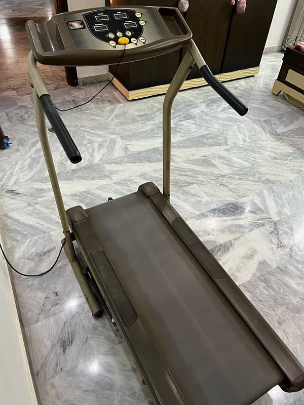 Performance Treadmill Exercise Machine 6