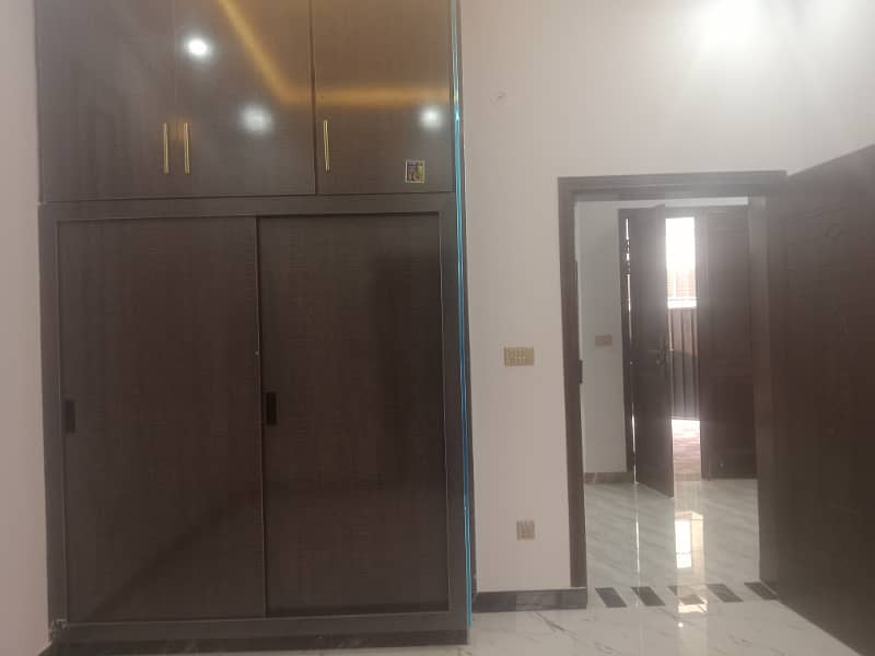 5 Marla Lower Portion Available For Rent In Johar Town 5