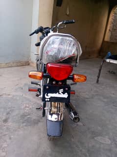 Honda CD 70 2025