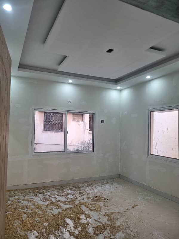 240 SQ YARD GROUND PLUS ONE FOR SALE IN GULSHAN-E-IQBAL BLOCK 13 D2 4