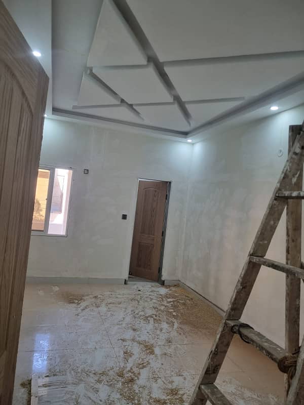 240 SQ YARD GROUND PLUS ONE FOR SALE IN GULSHAN-E-IQBAL BLOCK 13 D2 13