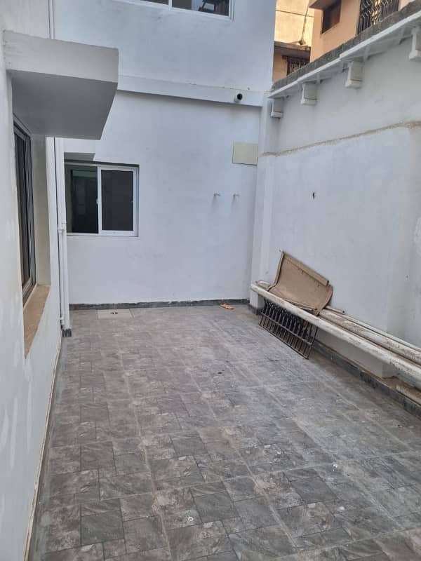 240 SQ YARD GROUND PLUS ONE FOR SALE IN GULSHAN-E-IQBAL BLOCK 13 D2 34