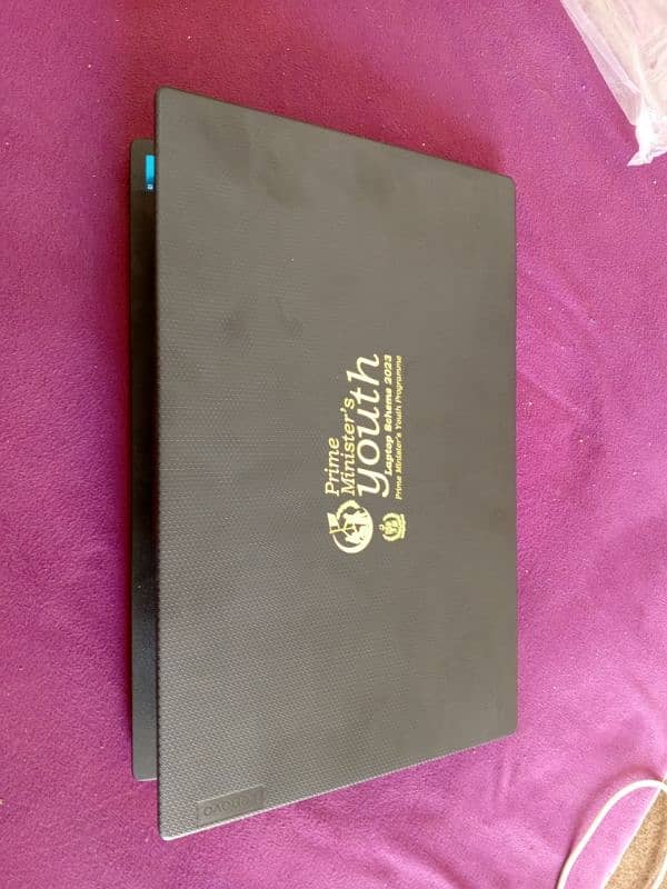 PM laptop for sell 2