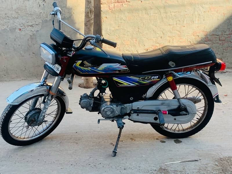 Honda CD70 1