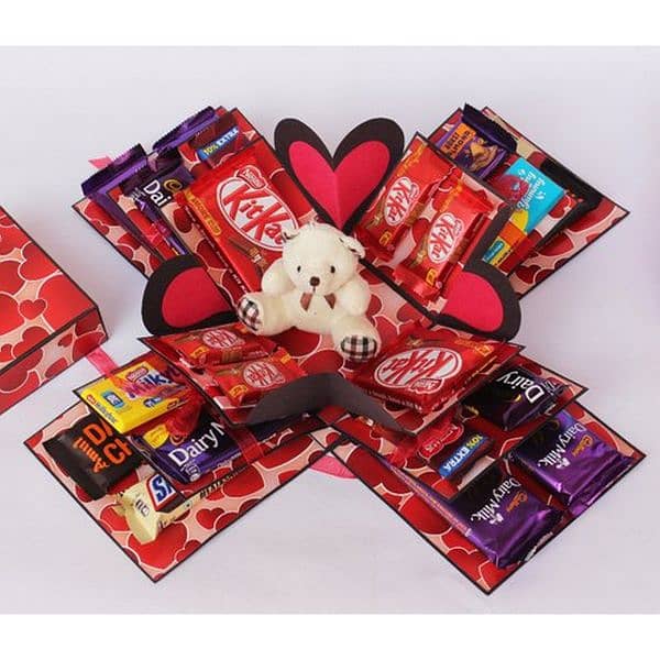 Chocolate explosive box & bouquet for love one 5