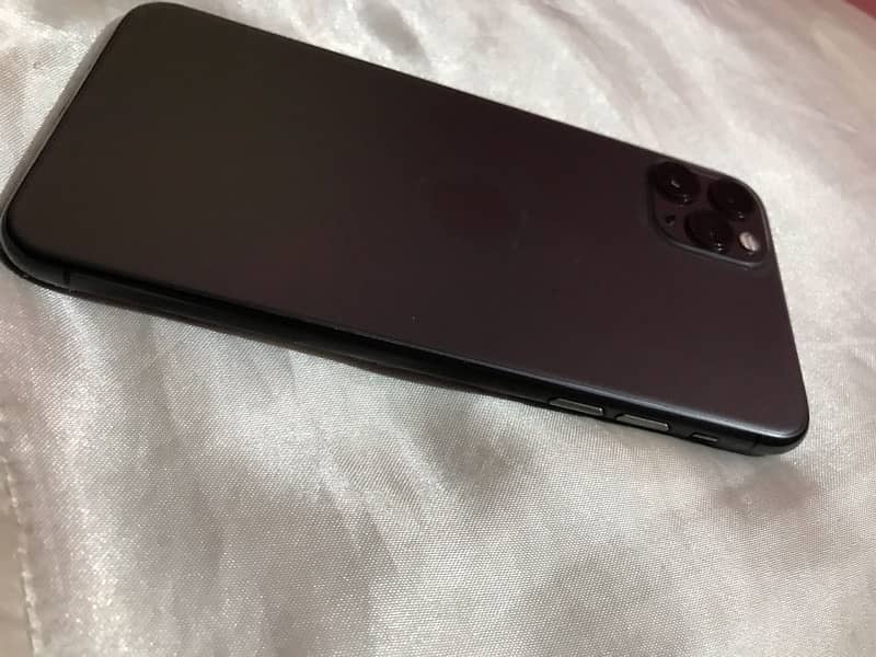 iPhone 11 pro max JV 64gb 1