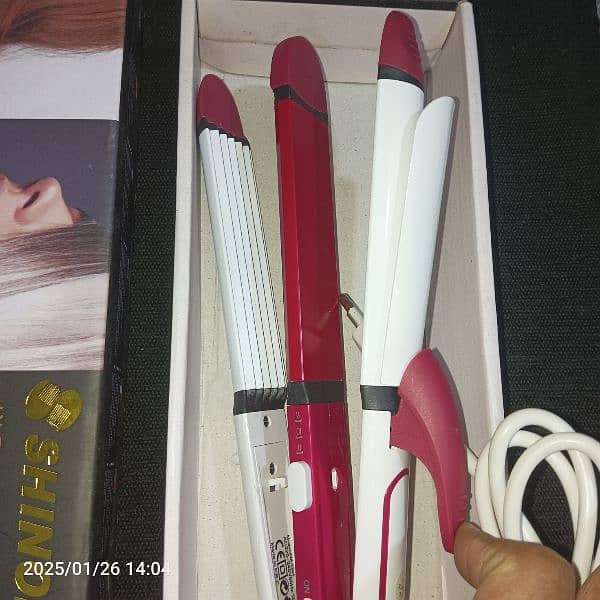 Shinon (KM-3304) 3 in 1 Hair Straightener, Crimper & Curler (Imported) 6