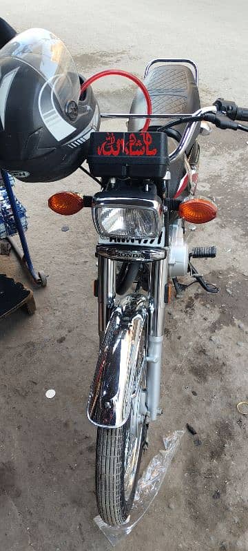 Honda 125 2024 5