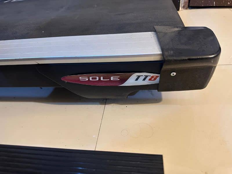 sole TT8 running machine 4