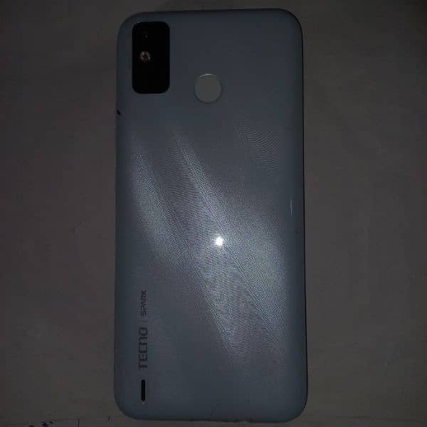 Tecno Spark 6Go 4GB , 64GB Panel Damage working fine 1