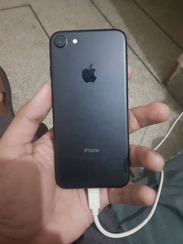 iphone 7 32gb pta approved 2