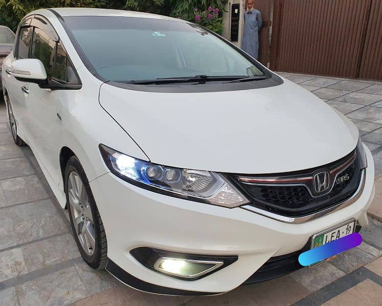 Honda Jade Hybrid 2015 10