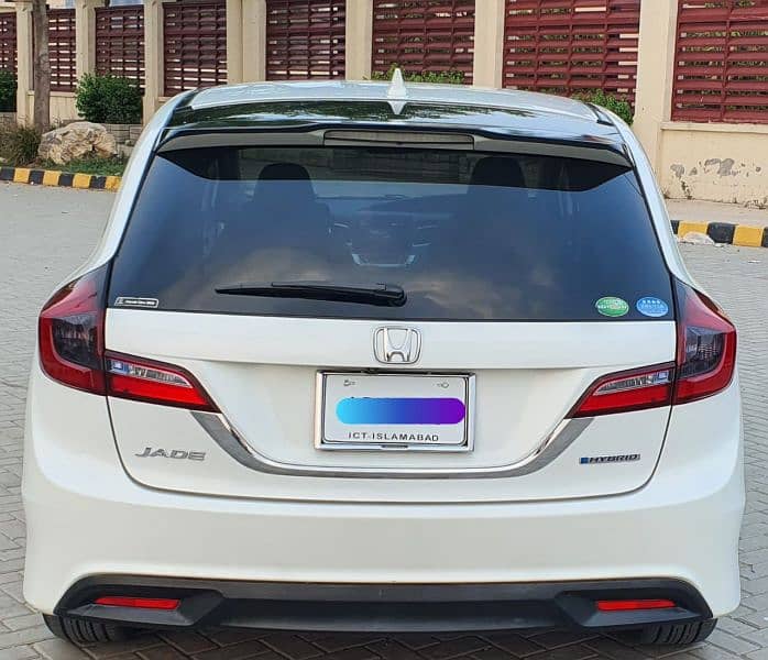 Honda Jade Hybrid 2015 16