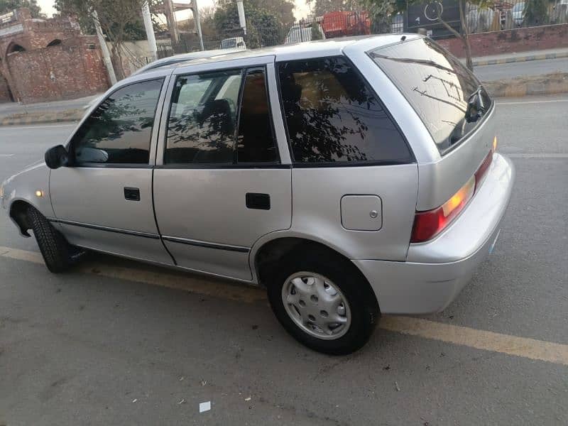 Suzuki Cultus VXR 2001 2