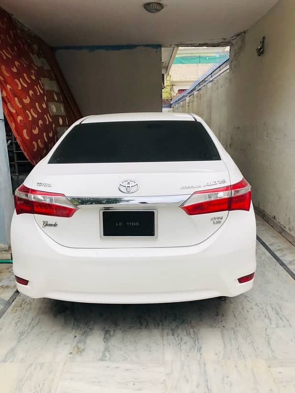 Toyota Altis Grande 2015 3