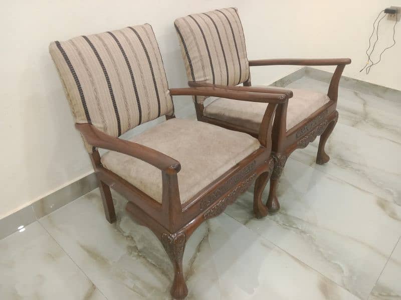 Wooden Classic Chairs 4