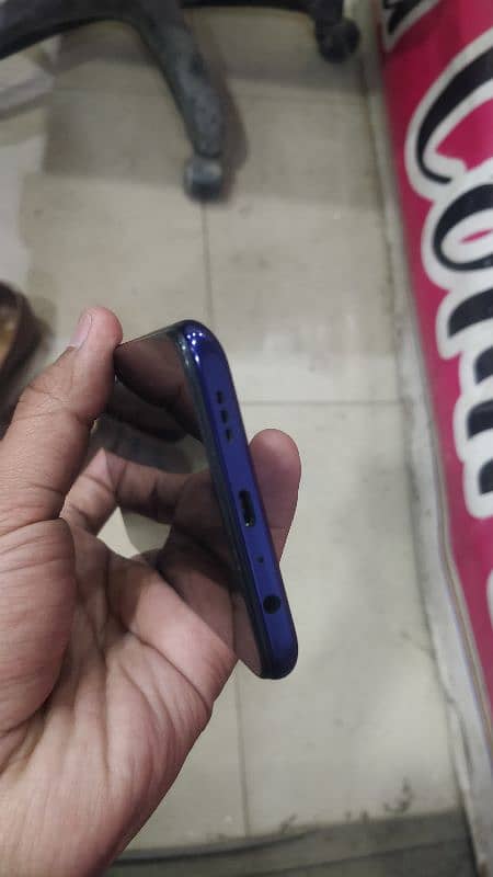 Oppo F11 Pro 6gb ram 128gb memory 2