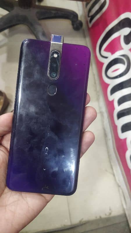 Oppo F11 Pro 6gb ram 128gb memory 6