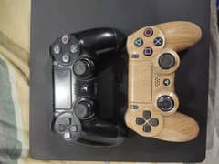 PS4 with 2 controllers