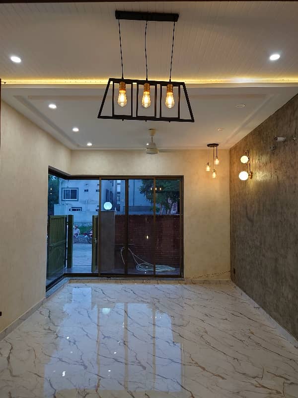 10 Marla Brand New Ultra Luxury 10 Marla House For Sale at Lake City Lahore 1