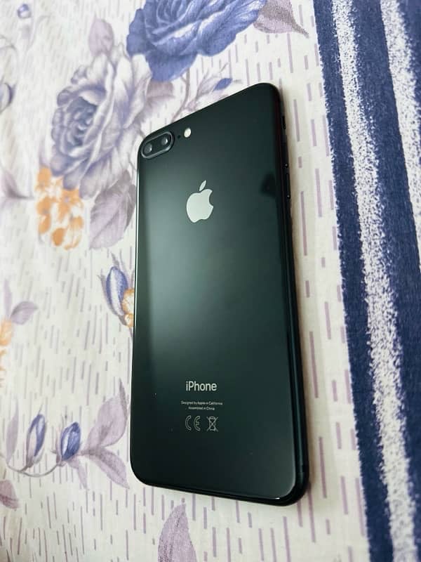 Apple iPhone 8 plus 2