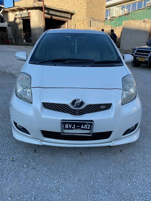 Toyota Vitz 2010 2