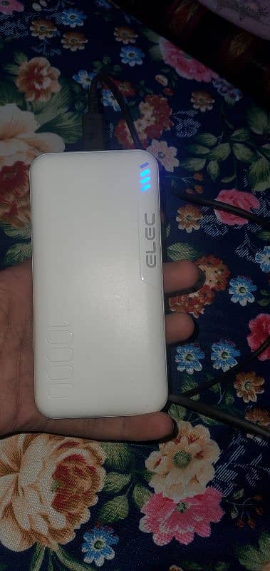 protable power bank 6