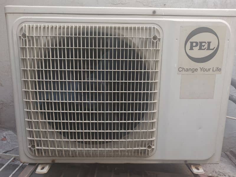 Pel split AC 4