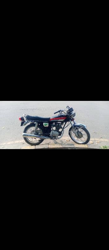 Honda 125 2014 model.  for sale in lahore 0