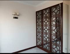 1 Kanal Well Maintained Owner Build Upper Portion Available For Rent In DHA Phase 2