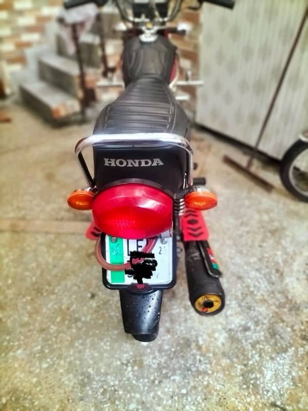 Honda 125 2020 model At total genuine condition 2