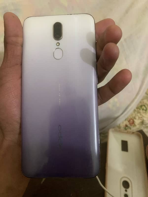 Oppo F11 1