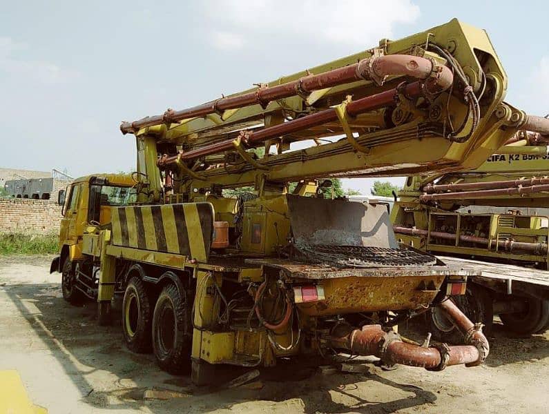 Tadano Crane and Concrete pump For Sale 13